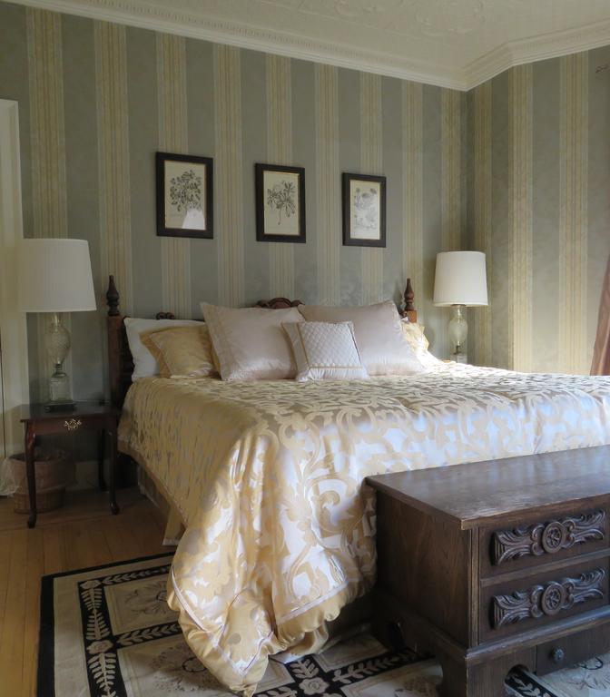 The Inn On Winter'S Hill Kingfield Экстерьер фото